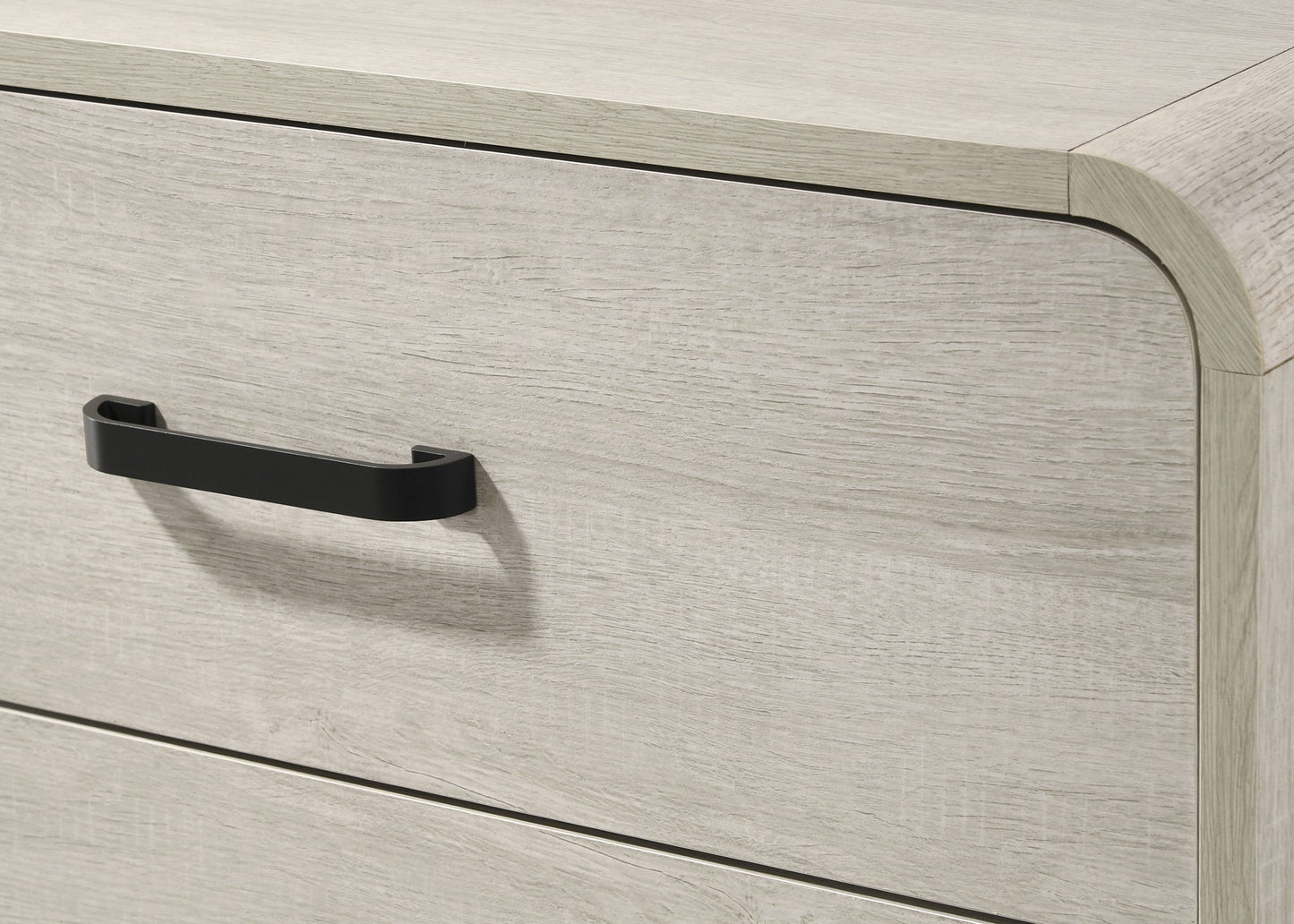 Nyomi - Chest - White